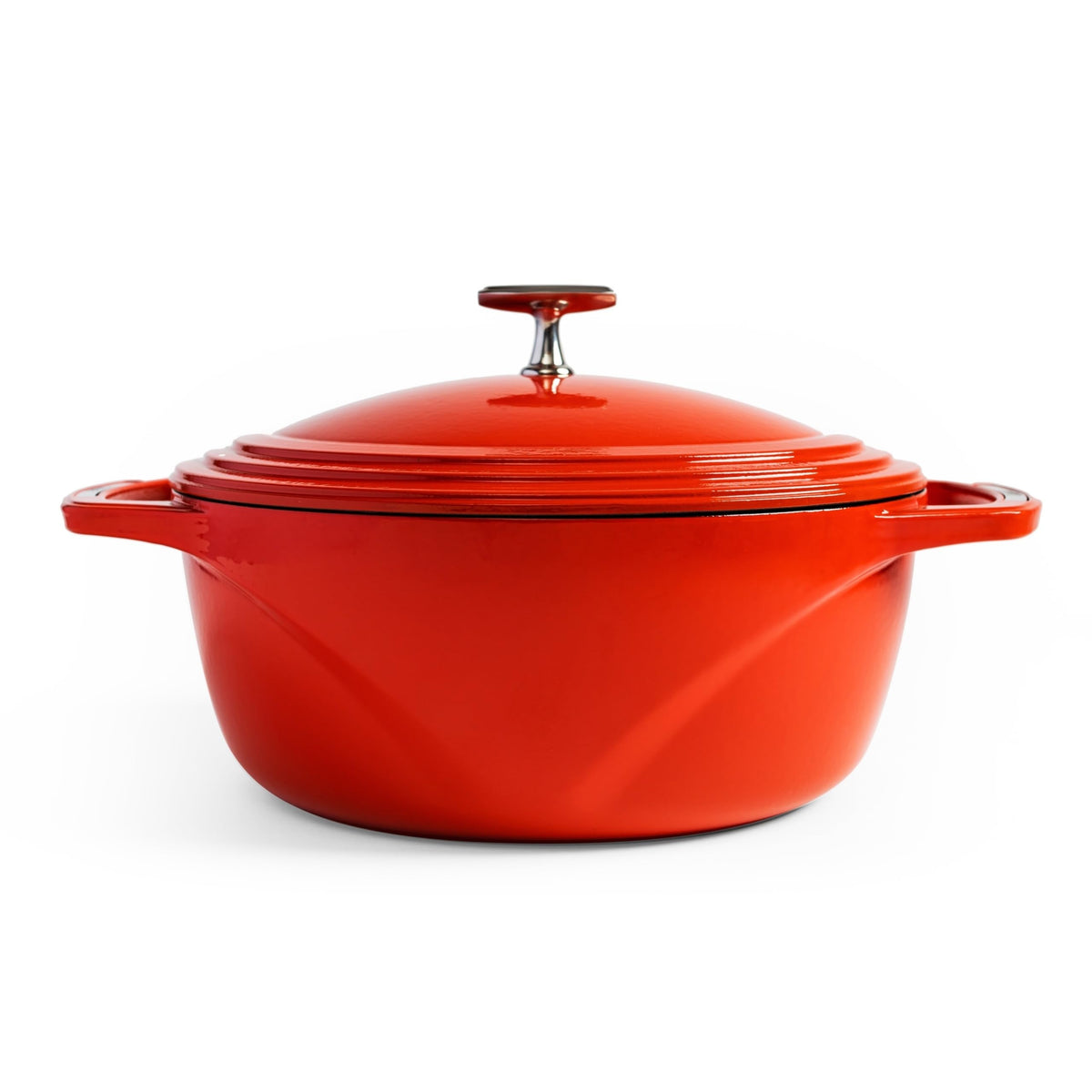 Lodge USA Enamel Dutch Oven in Cherry Red